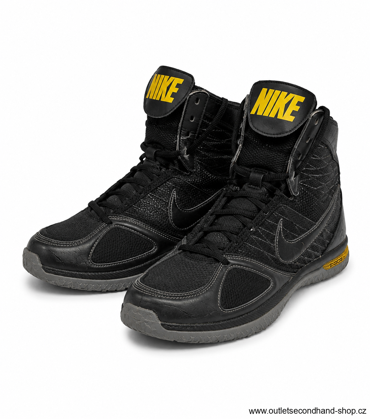 BOTY NIKE Vel. 36,5