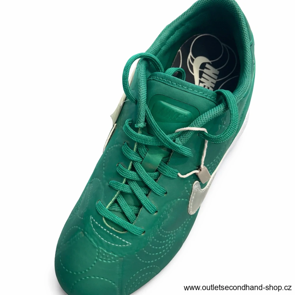 TENISKY NIKE Vel. 36