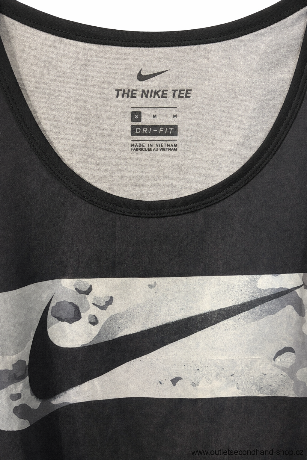 PÁNSKÉ TÍLKO NIKE Vel. M