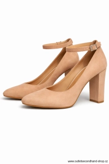 DÁMSKÉ LODIČKY ASOS DESIGN Vel. 44
